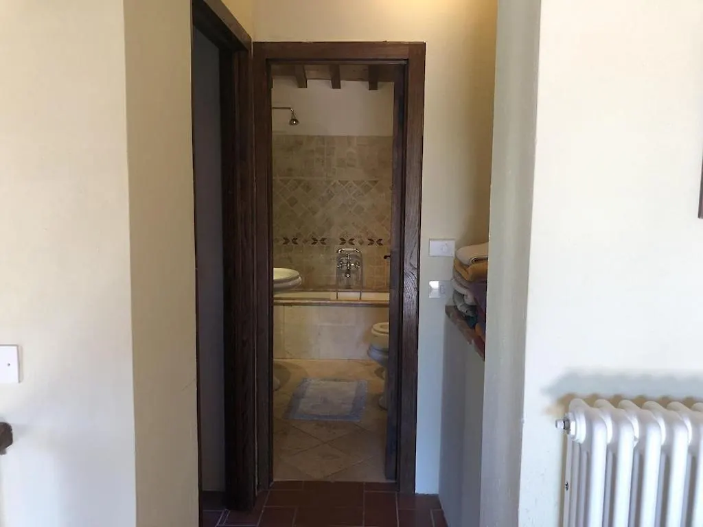 Stunning 2 Bed House 5 Mins From Anghiari Villa 0*,  Italy